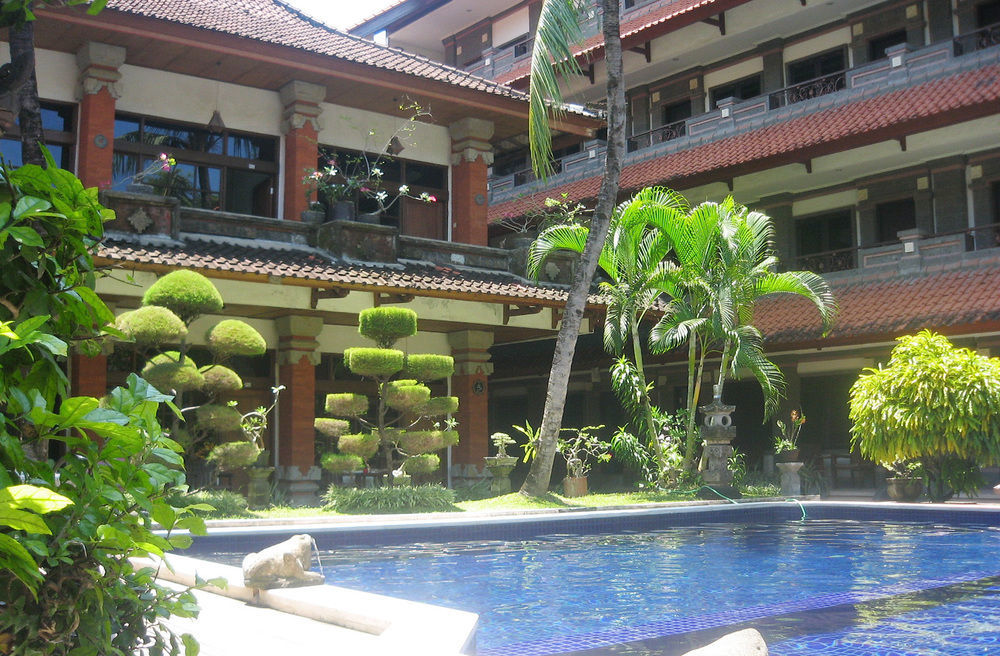 Hotel Puri Tanah Lot Kuta Lombok Buitenkant foto